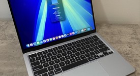 Mint
													MacBook Air 2025 (M4) - 13" - Apple M4, Sky Blue, 256 GB, 16 GB, photo 4 of 13