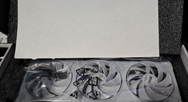 Used
													MSI GeForce RTX 5080 - G5080-16V3CW, VENTUS 3X OC WHITE, photo 1 of 9