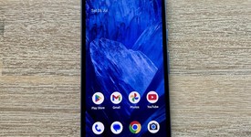 Mint
													Google Pixel 8a - Unlocked, Bay, 128 GB, 8 GB, GKV4X, Sub-6 5G, photo 2 of 9