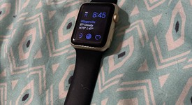 Fair
													Apple Watch Series 1 42mm - Gold, 8 GB, A1803, photo 4 of 5