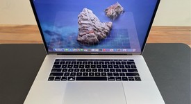 Good
													MacBook Pro 2018 (With Touch Bar) - 15" - I9, Silver, 512 GB, 32 GB, photo 1 of 7
