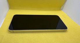 Good
													Samsung Galaxy S24 Plus - Unlocked, Yellow, 256 GB, 12 GB, SM-S926U1, photo 2 of 3