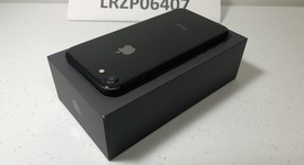 Good
													Apple iPhone 8 - Unlocked, Gray, 64 GB, A1863, photo 5 of 7