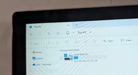 Fair
													Microsoft Surface Pro 6 - Wi-Fi, Silver, 256 GB, 8 GB, photo 4 of 7