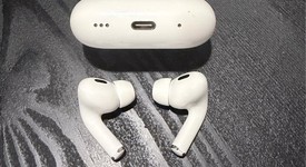 Used
													Apple AirPods Pro 2 - USB-C, photo 2 of 5
