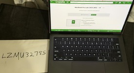 Mint
													MacBook Pro Late 2023 (M3) - 14" - Apple M3 Pro 12-core, Black, 1 TB, 18 GB, 18-core GPU, photo 1 of 17