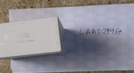 New
													Apple AirPods 4th Gen - Active Noise Cancellation, photo 4 of 4