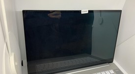 Good
													Razer Blade 15" 2020 - I7, White, 512 GB, 16 GB, 4k, Base, photo 4 of 11