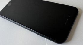 Fair
													Apple iPhone SE 2nd Gen 2020 - Unlocked, Black, 64 GB, A2275, photo 2 of 6