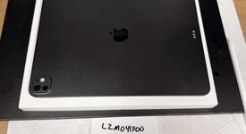 Mint
													Apple iPad Pro 13" (M4) 2024 - Wi-Fi, Black, 256 GB, 8 GB, A2925, Standard Glass, photo 1 of 20