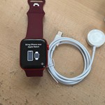 Good Apple Watch Series 6 44mm - Red, A2292 - GPS, Aluminum