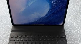 Good
													Apple iPad Pro 12.9" 6th Gen 2022 - Wi-Fi, Gray, 256 GB, photo 1 of 10