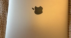 Good
													MacBook Pro 2020 - 13" - Apple M1, Silver, 256 GB, 8 GB, photo 3 of 6