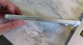 Mint
													Apple iPhone 16 - Verizon, White, 128 GB, A3081, photo 5 of 7