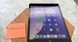 Mint
													Apple iPad 8th Gen - Wi-Fi, Gray, 32 GB, A2270, photo 1 of 4