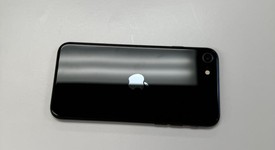 Mint
													Apple iPhone SE 3rd Gen 2022 - Unlocked, Midnight, 64 GB, A2595, photo 4 of 5