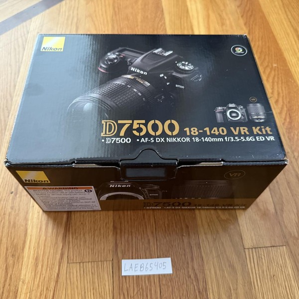 Nikon D7500