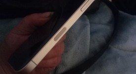 Mint
													Apple iPhone 17 - AT&T, White, 256 GB, A3258, photo 3 of 16