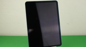 Mint
													Apple iPad Air 5th Gen - Unlocked, Blue, 256 GB, A2589, photo 4 of 9