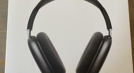 Used
													Apple AirPods Max - Gray, photo 1 of 7
