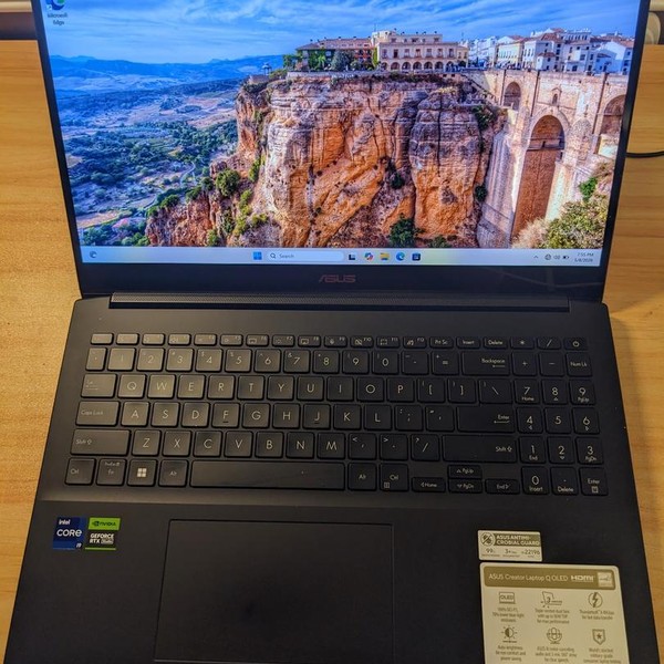 Asus Vivobook Laptop