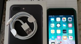 Good
													Apple iPhone 7 Plus - Verizon, Black, 128 GB, A1661, photo 2 of 5