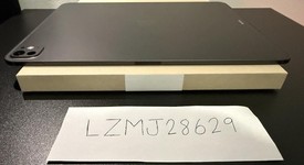 Mint
													Apple iPad Pro 13" (M4) 2024 - Unlocked, Black, 256 GB, 8 GB, A2926, Standard Glass, photo 4 of 8