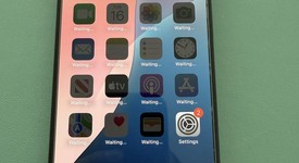 Mint
													Apple iPhone 15 Pro - Unlocked, Black, 256 GB, A2848, photo 2 of 12