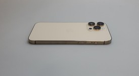 Good
													Apple iPhone 14 Pro Max - Unlocked, Gold, 256 GB, A2651, photo 4 of 6