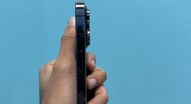 Good
													Apple iPhone 14 Pro - Unlocked, Purple, 256 GB, A2650, photo 3 of 6