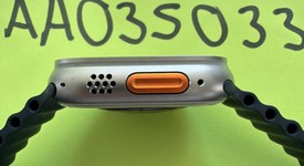 Good
													Apple Watch Ultra 2 49mm - Unlocked, Natural, A2986, photo 5 of 8