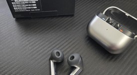 Used
													Samsung Galaxy Buds3 Pro - Silver, photo 2 of 5