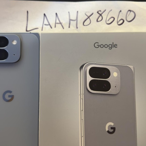 Google Pixel 10 Pro Fold - Unlocked, 256 GB, Moonstone, GU0NP