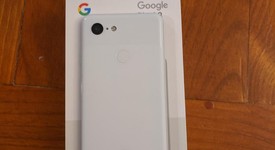 Mint
													Google Pixel 3 - Unlocked, White, 128 GB, Google Edition, photo 5 of 6