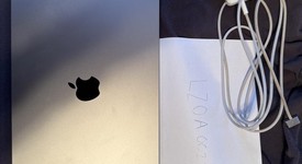 Mint
													MacBook Air 2022 (M2) - 13" - Apple M2, Gray, 256 GB, 8 GB, photo 1 of 20