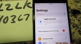 Good
													Apple iPhone SE 2nd Gen 2020 - Unlocked, Black, 128 GB, A2275, photo 3 of 17