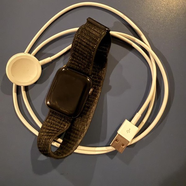 Apple Watch Series 6 40mm - Unlocked, Gray, A2293 - Cellular, Nike