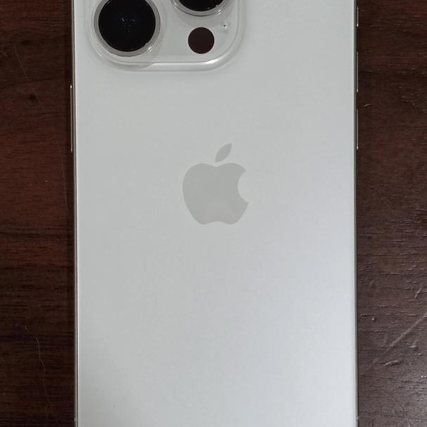 Apple iPhone 15 Pro - Unlocked, 256 GB, White, A2848