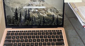 Good
													MacBook Air 2020 - 13" - I3, Gold, 256 GB, 8 GB, photo 5 of 6