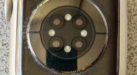 Fair
													Apple Watch Series 9 41mm - Unlocked, Starlight, A2982 - Cellular, Aluminum, photo 4 of 11