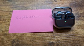 Used
													Samsung Galaxy Buds3 Pro - Silver, photo 2 of 5