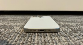 Good
													Apple iPhone 15 Pro - Unlocked, White, 128 GB, A2848, photo 4 of 10