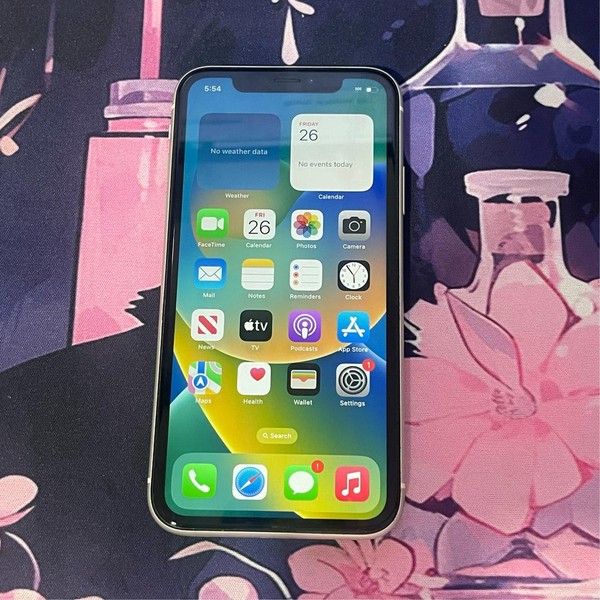 Apple iPhone Xr - Unlocked, 128 GB, White, A1984