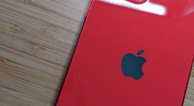 Good
													Apple iPhone 12 - Unlocked, Red, 64 GB, A2172, photo 4 of 16
