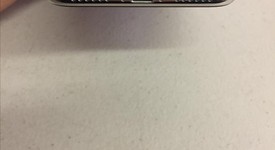 Good
													Apple iPhone X - T-Mobile, Silver, 64 GB, A1865, photo 3 of 7