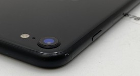 Good
													Apple iPhone SE 2nd Gen 2020 - Unlocked, Black, 128 GB, A2275, photo 4 of 7