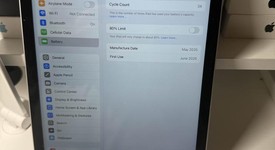 Good
													Apple iPad 11th Gen - Unlocked, Silver, 128 GB, A3355, photo 2 of 3