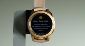 Good
													Samsung Galaxy Watch 42mm - Rose Gold, Bluetooth, photo 2 of 6