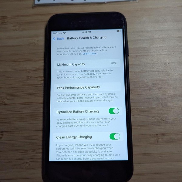 Apple iPhone SE 3rd Gen 2022 - Unlocked, 64 GB, Midnight, A2595