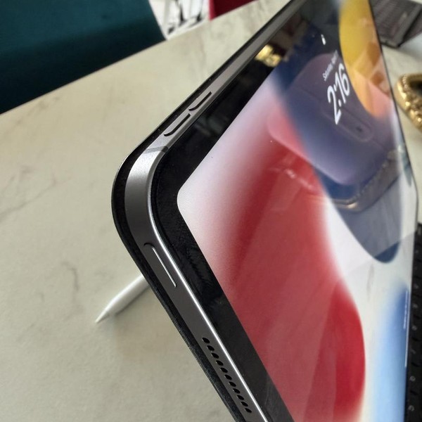 Apple iPad Pro 12.9 inch 5th Gen 2021 - Unlocked, 512 GB, Gray